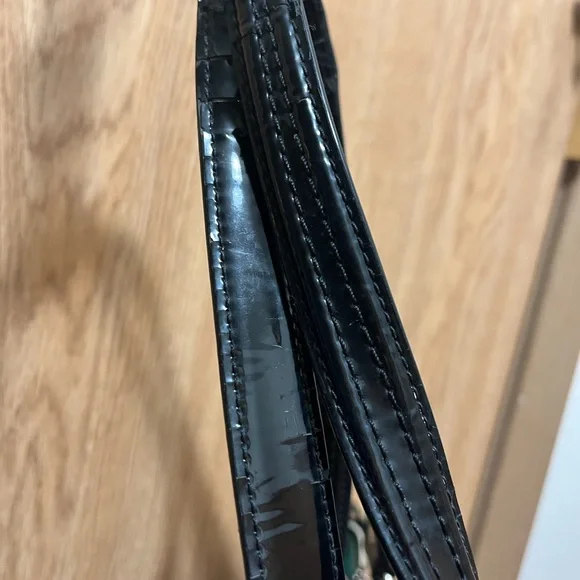 Coach Black Signature Shoulder Bag - Picture 5 of 7